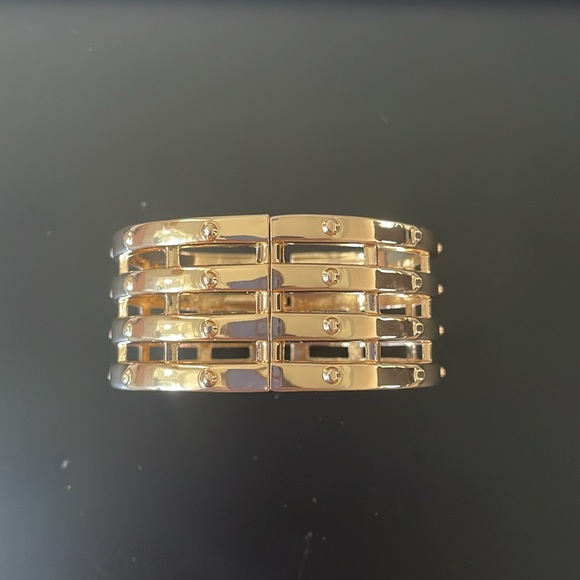 18K Gold Plated Cuff Bracelet- Women - Picture 7 of 7